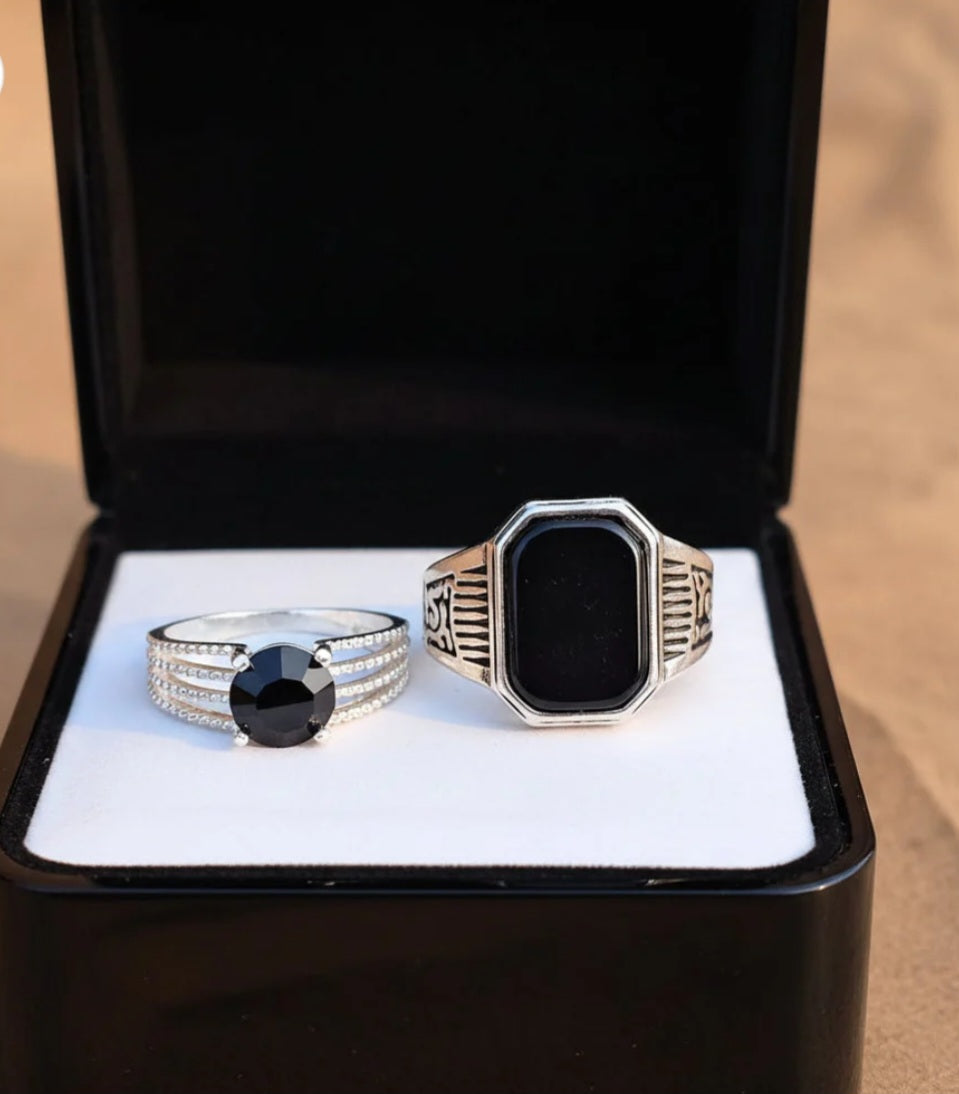 Romantic Matching Couple Rings – Perfect Promise Set